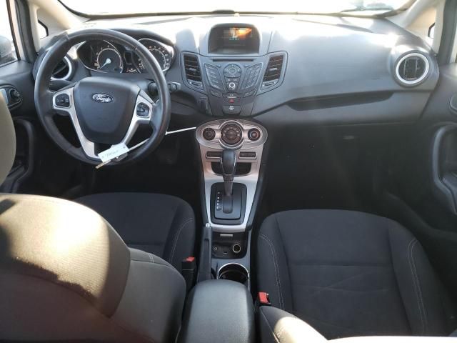 2015 Ford Fiesta SE