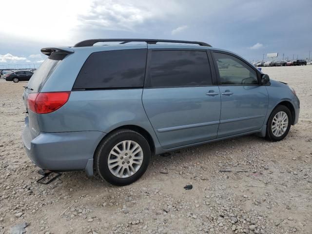 2008 Toyota Sienna CE