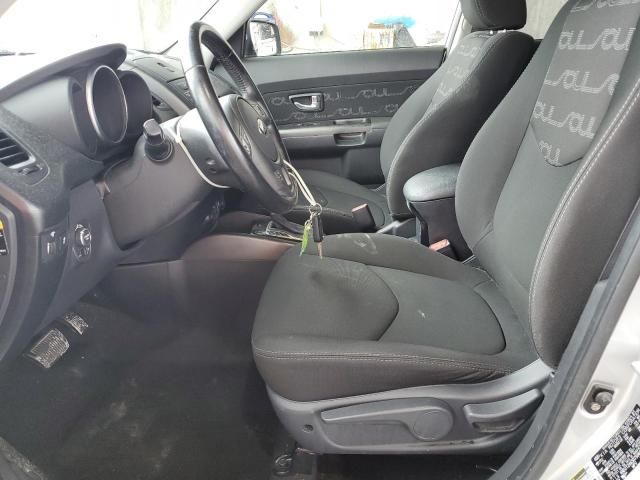 2013 KIA Soul +