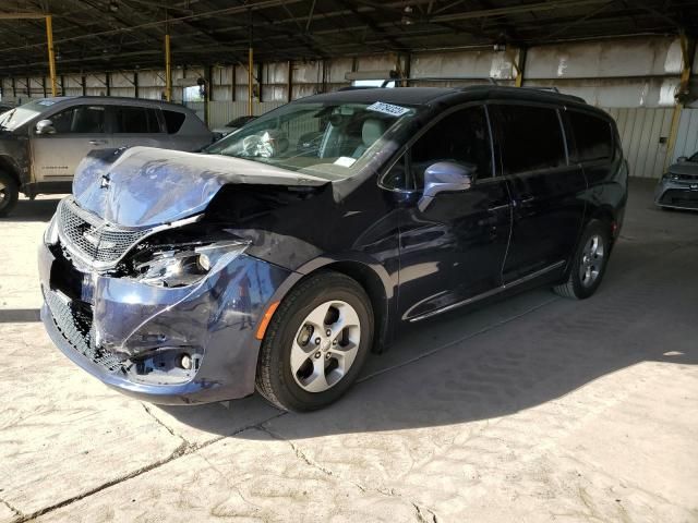 2017 Chrysler Pacifica Touring L Plus