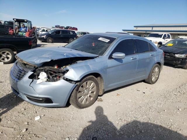 2014 Chrysler 200 LX