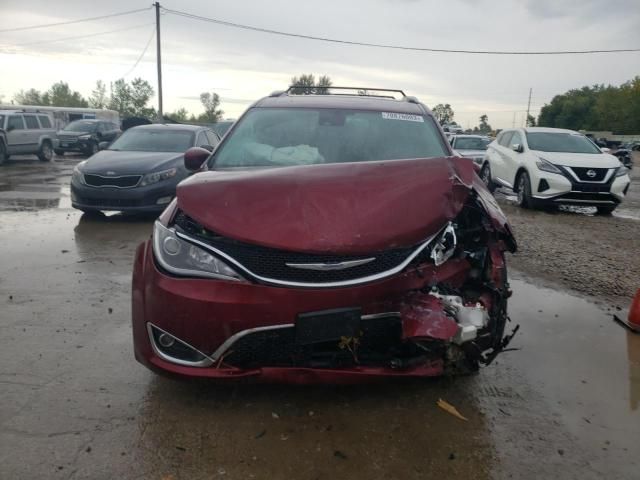 2017 Chrysler Pacifica Touring L Plus