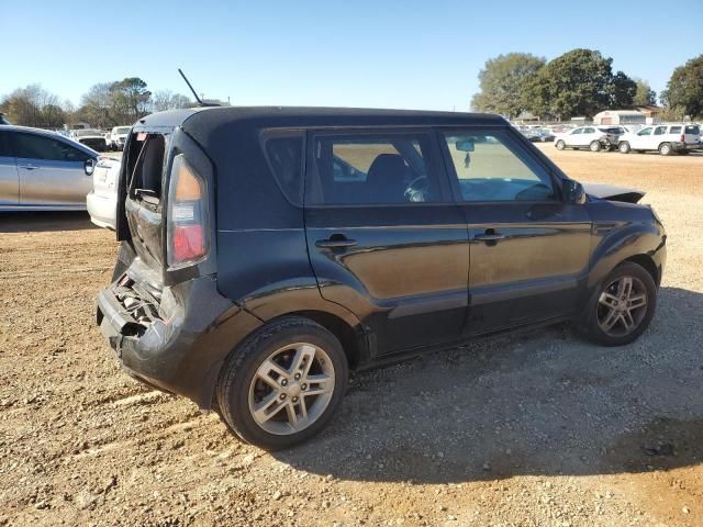 2011 KIA Soul +