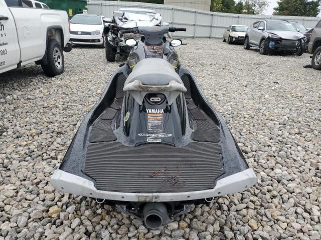 2013 Yamaha Waverunner