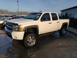 Salvage Trucks for parts for sale at auction: 2009 Chevrolet Silverado K1500 LT