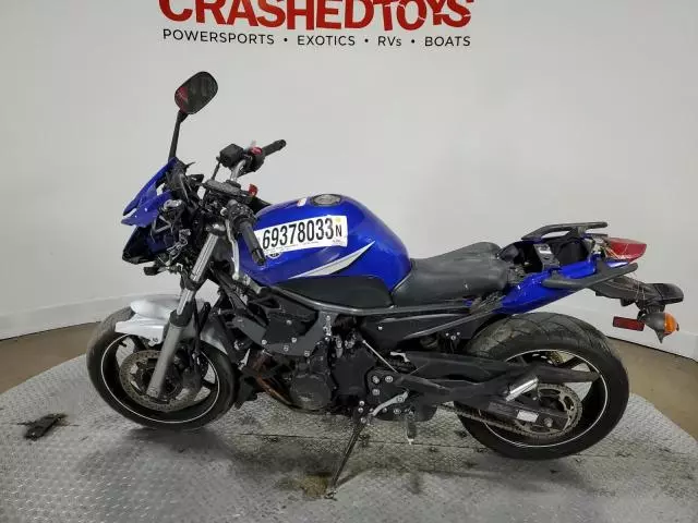 2013 Yamaha FZ6 R