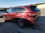 2017 Toyota Highlander SE