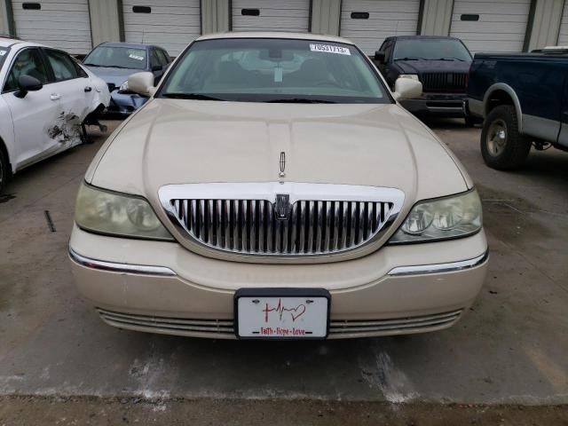 2003 Lincoln Town Car Cartier