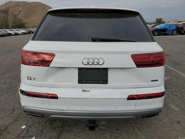 2018 Audi Q7 Premium Plus