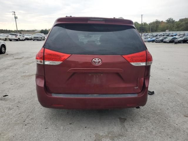 2011 Toyota Sienna LE