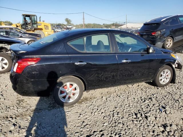 2013 Nissan Versa S