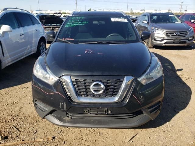 2019 Nissan Kicks S