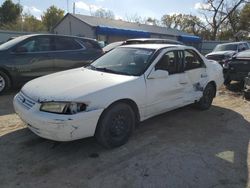 Salvage cars for sale from Copart Wichita, KS: 1998 Toyota Camry CE