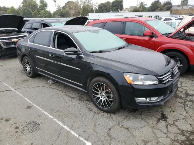 2012 Volkswagen Passat SEL