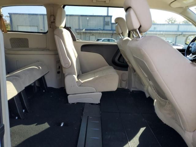 2011 Dodge Grand Caravan Crew