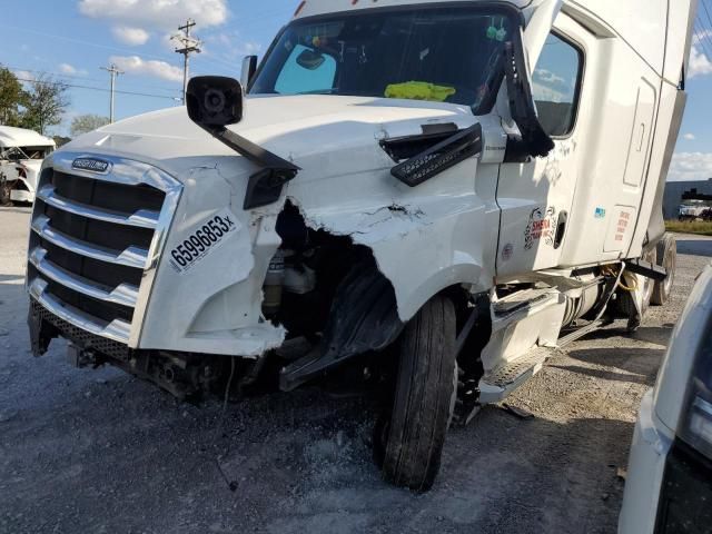 2023 Freightliner Cascadia 126