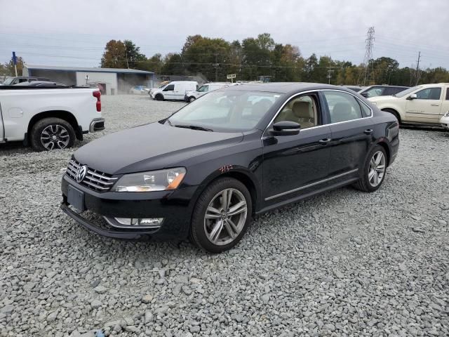 2013 Volkswagen Passat SEL