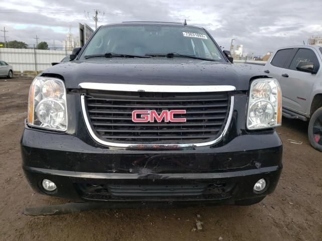 2013 GMC Yukon SLE