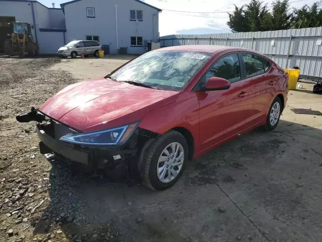 2020 Hyundai Elantra SE