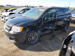 Salvage cars for sale at Woodhaven, MI auction: 2017 Dodge Grand Caravan SXT