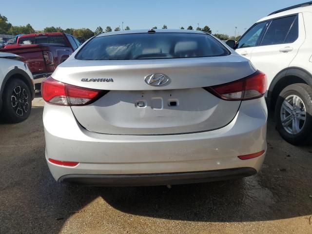 2016 Hyundai Elantra SE