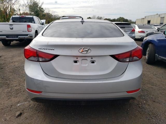 2015 Hyundai Elantra SE