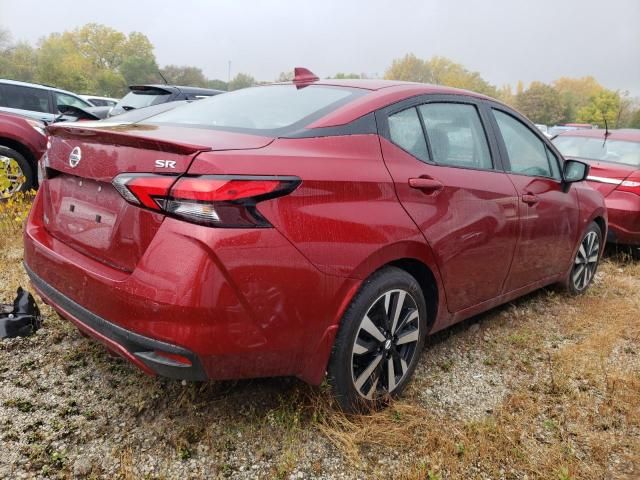 2022 Nissan Versa SR