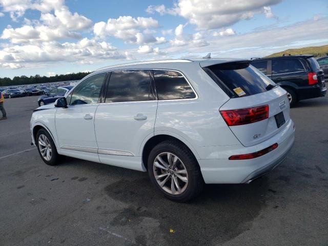 2019 Audi Q7 Premium Plus