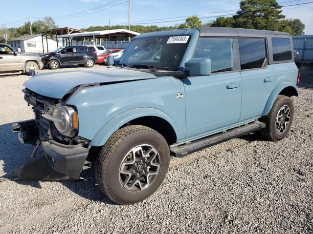 2023 Ford Bronco Base