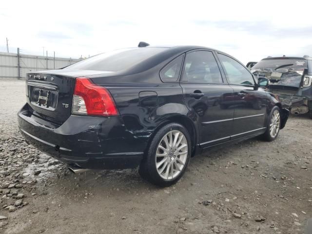 2011 Volvo S40 T5