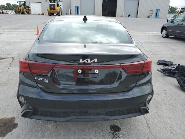 2022 KIA Forte FE