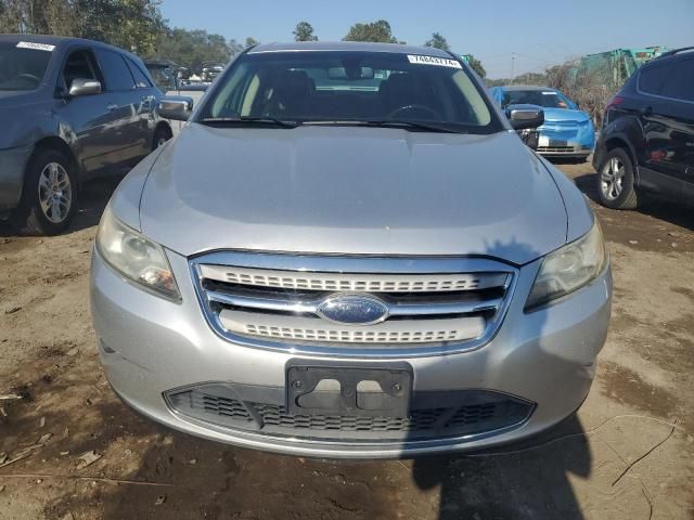 2010 Ford Taurus Limited