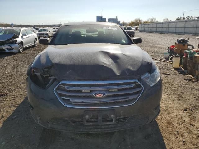 2013 Ford Taurus SE