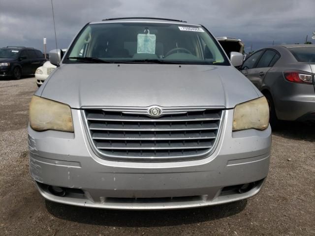 2010 Chrysler Town & Country Touring