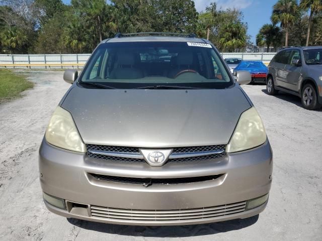 2005 Toyota Sienna XLE