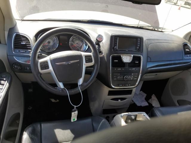 2015 Chrysler Town & Country Touring