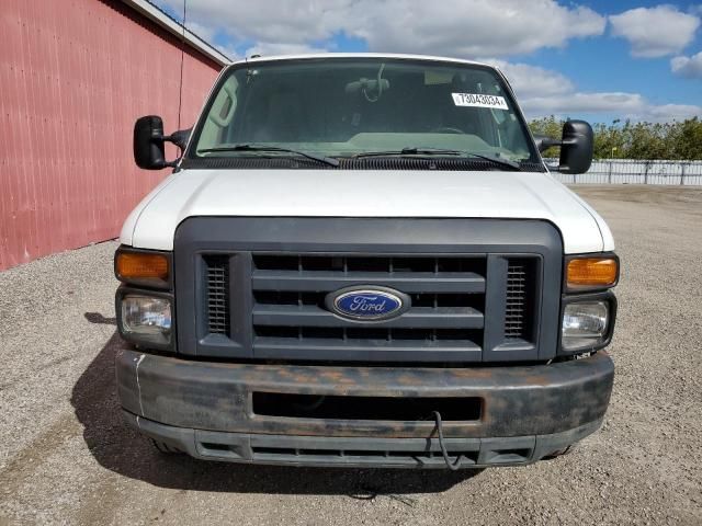 2012 Ford Econoline E350 Super Duty Van