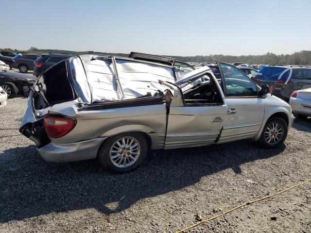 2002 Chrysler Town & Country Limited