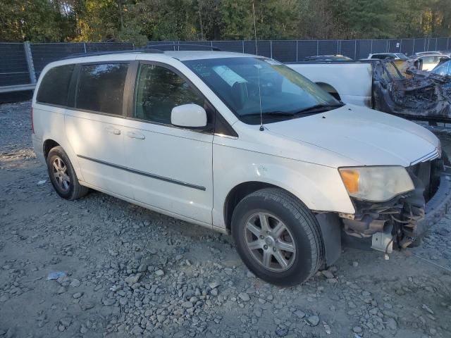 2010 Chrysler Town & Country Touring