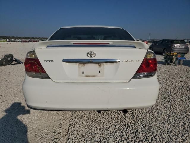 2005 Toyota Camry LE