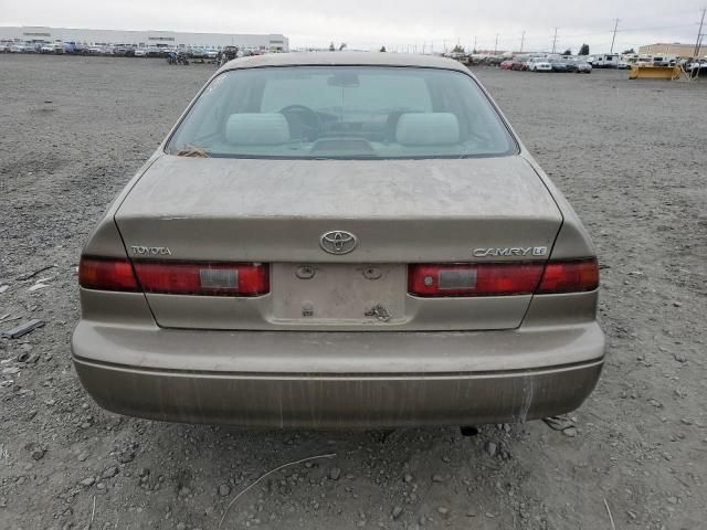 1999 Toyota Camry LE