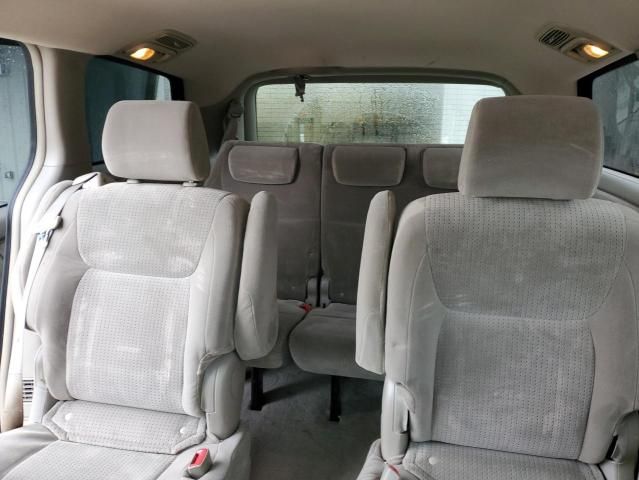 2008 Toyota Sienna CE