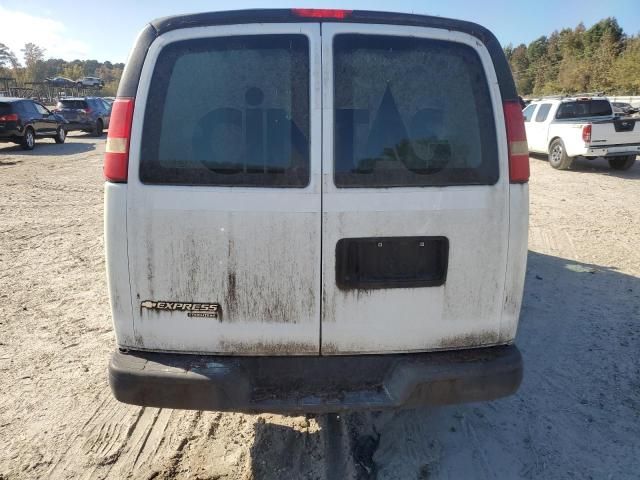 2013 Chevrolet Express G2500