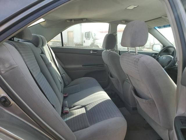 2005 Toyota Camry LE