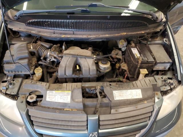 2005 Dodge Caravan SE