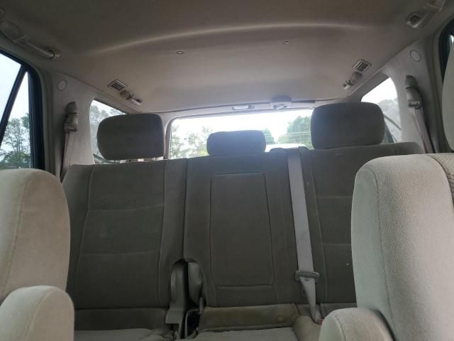 2005 Toyota Sequoia SR5