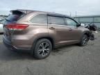 2018 Toyota Highlander LE