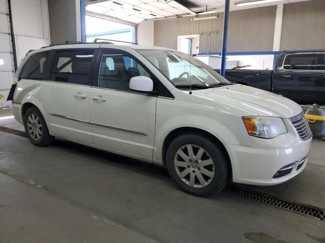 2012 Chrysler Town & Country Touring