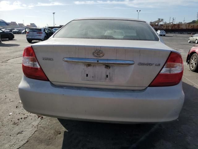 2004 Toyota Camry LE