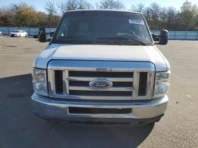 2010 Ford Econoline E150 Van